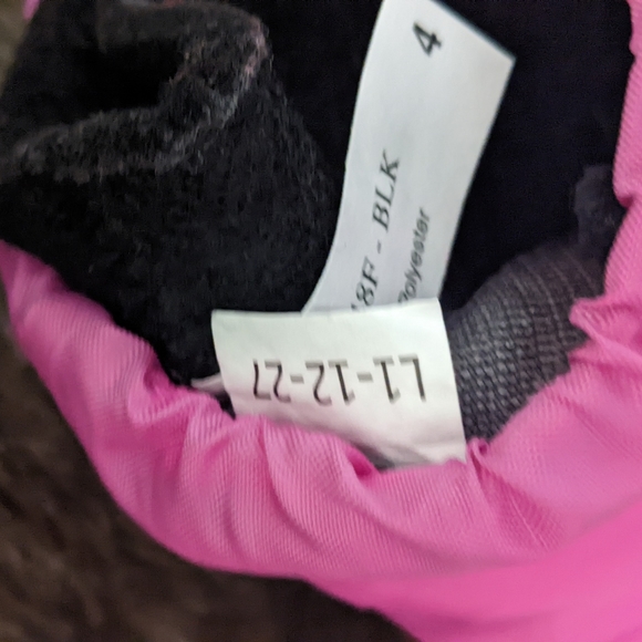 Kamik Child's Sturdy Pink Boots- 4 - Picture 10 of 11